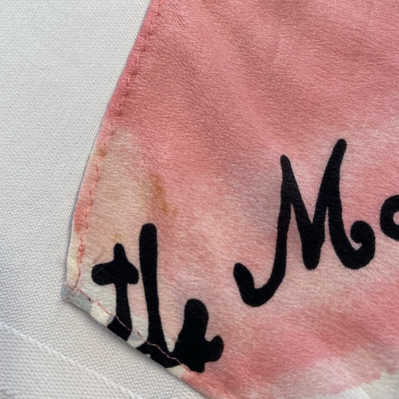 Metropolitan Museum of Art silk scarf - Picture 6 of 14